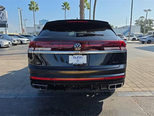 2024 Volkswagen Atlas Cross Sport 2.0T SEL Premium