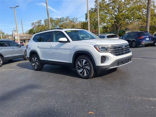 2025 Volkswagen Atlas 2.0T SE w/Technology