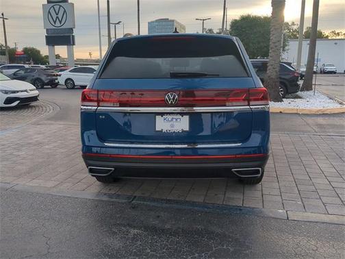 2026 Volkswagen Atlas 2.0T SE