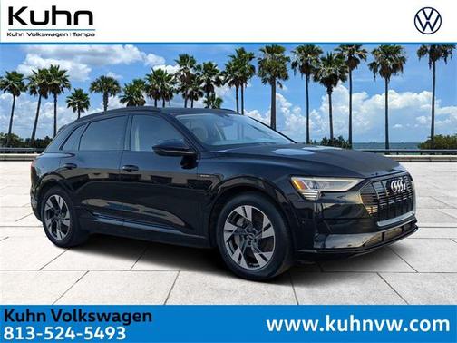 2021 Audi e-tron Premium