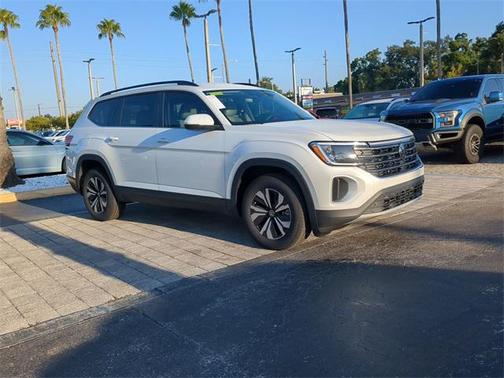 2026 Volkswagen Atlas 2.0T SE