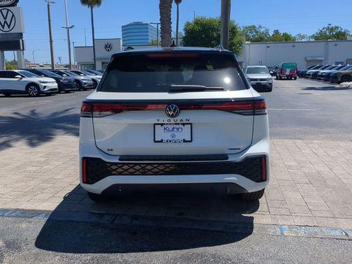 opal white with deep black roof 2026 Volkswagen Tiguan 2.0T SE R-Line Black 4MOTION