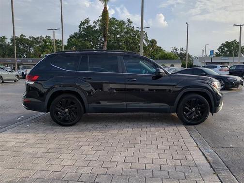 2021 Volkswagen Atlas 3.6L SE w/Technology