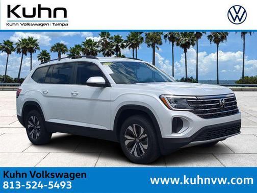 opal white pearl 2026 Volkswagen Atlas 2.0T SE