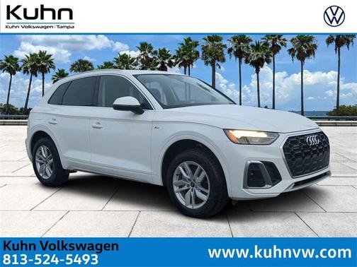 2023 Audi Q5 45 S line Premium