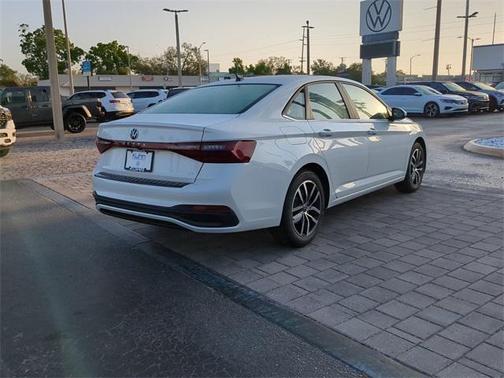2025 Volkswagen Jetta 1.5T SE