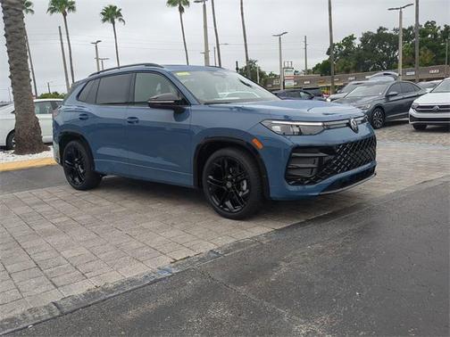 2025 Volkswagen Tiguan 2.0T SE R-Line Black
