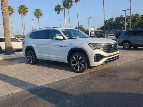 2025 Volkswagen Atlas 2.0T SEL Premium R-Line 4MOTION