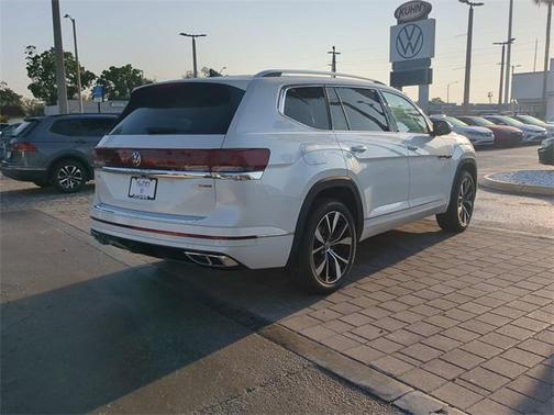 2025 Volkswagen Atlas 2.0T SEL Premium R-Line 4MOTION