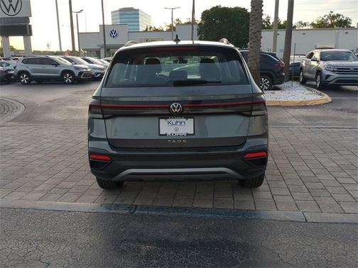 2025 Volkswagen Taos 1.5T S