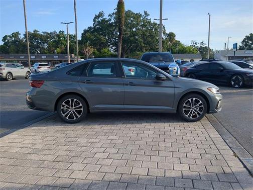 2025 Volkswagen Jetta 1.5T Sport