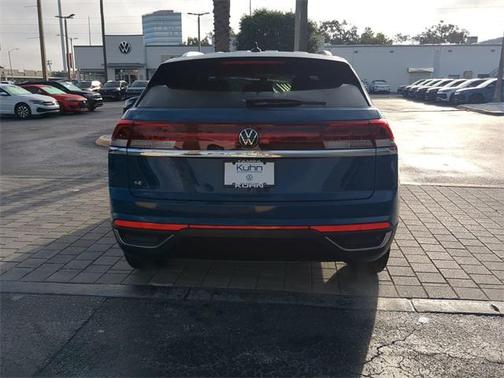 2026 Volkswagen Atlas Cross Sport 2.0T SE