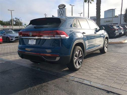 2026 Volkswagen Atlas Cross Sport 2.0T SE