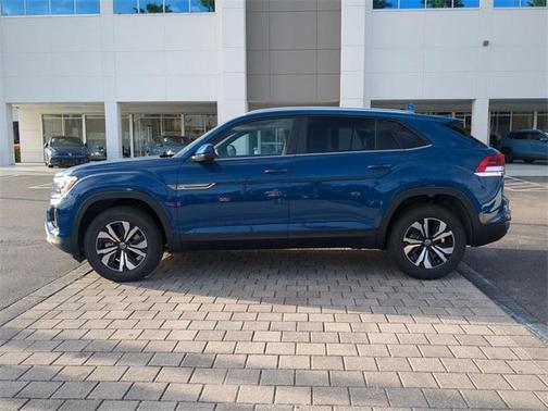 2026 Volkswagen Atlas Cross Sport 2.0T SE