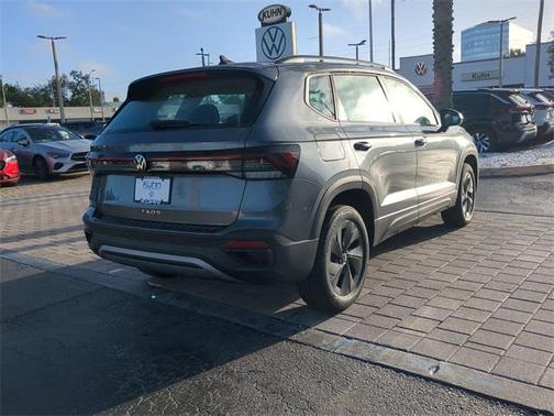 2025 Volkswagen Taos 1.5T S