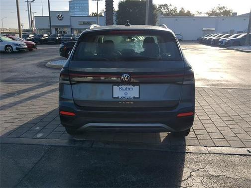 2025 Volkswagen Taos 1.5T S