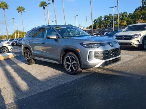 2025 Volkswagen Tiguan 2.0T SE 4MOTION