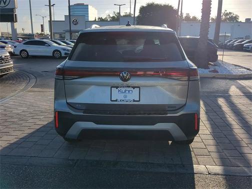 2025 Volkswagen Tiguan 2.0T SE 4MOTION