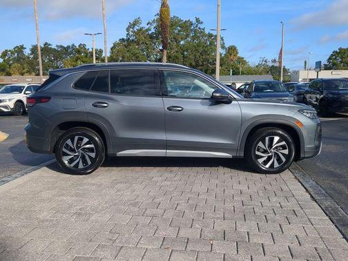 2025 Volkswagen Tiguan 2.0T S