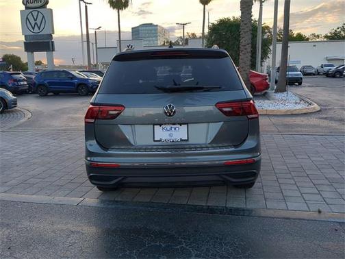 2024 Volkswagen Tiguan 2.0T S