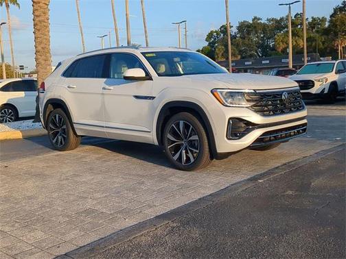 2026 Volkswagen Atlas Cross Sport 2.0T SEL Premium