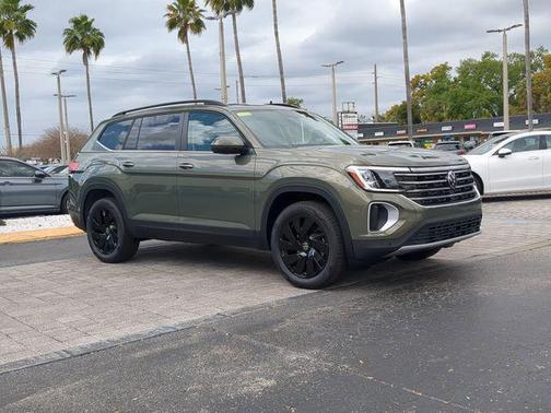 2026 Volkswagen Atlas 2.0T SE w/Technology