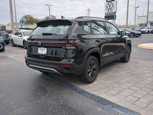 Deep Black Pearl 2026 Volkswagen Taos S