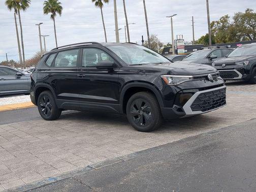 Deep Black Pearl 2026 Volkswagen Taos S