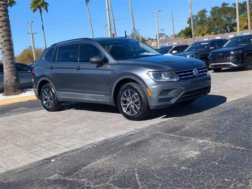 2020 Volkswagen Tiguan 2.0T SE