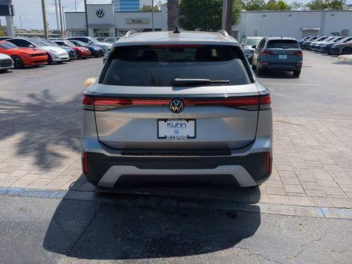 pyrite silver metallic 2026 Volkswagen Tiguan 2.0T SE
