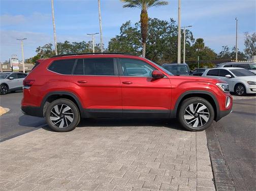 2025 Volkswagen Atlas 2.0T SE w/Technology