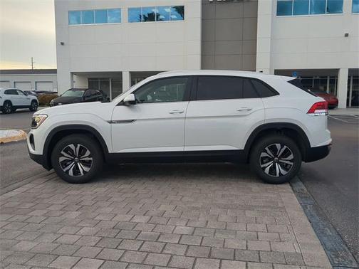 2026 Volkswagen Atlas Cross Sport 2.0T SE