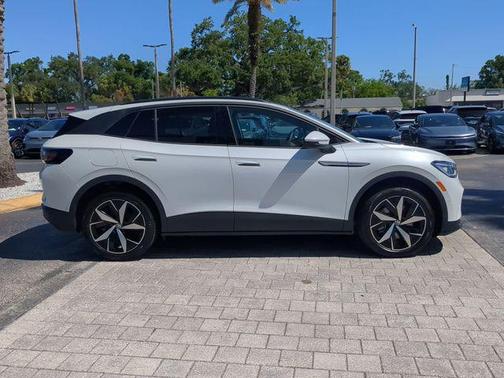 Opal White Pearl 2023 Volkswagen ID.4 AWD Pro S