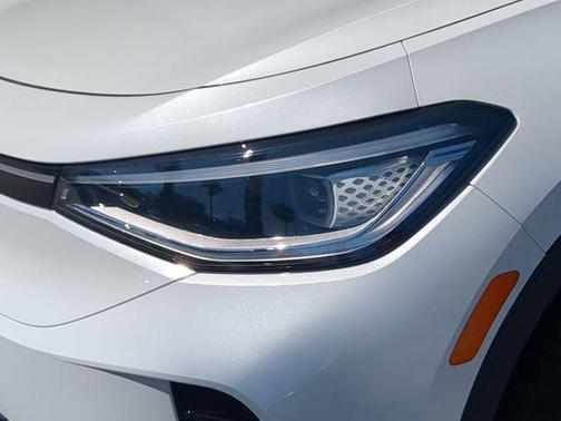 Opal White Pearl 2023 Volkswagen ID.4 AWD Pro S