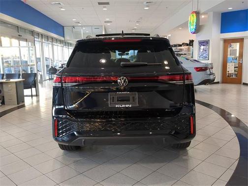2025 Volkswagen Tiguan 2.0T SE R-Line Black 4MOTION