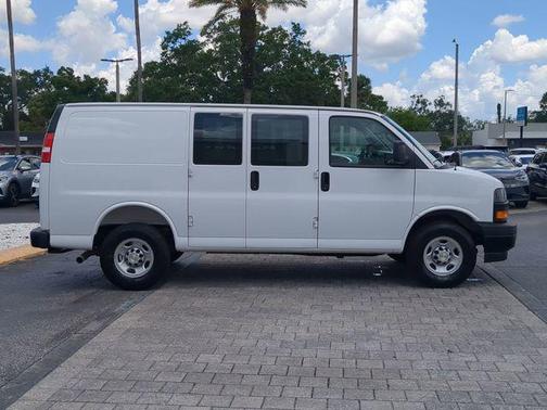 Summit White 2025 Chevrolet Express 2500 Work Van