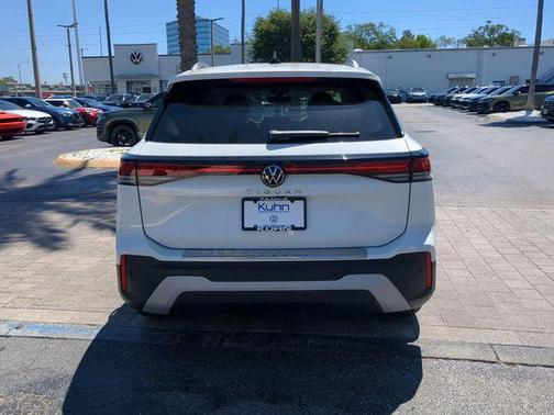 pure white 2026 Volkswagen Tiguan 2.0T S