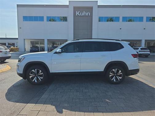 2026 Volkswagen Atlas 2.0T SE