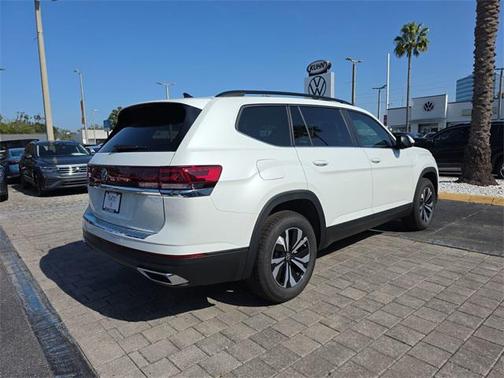 2026 Volkswagen Atlas 2.0T SE