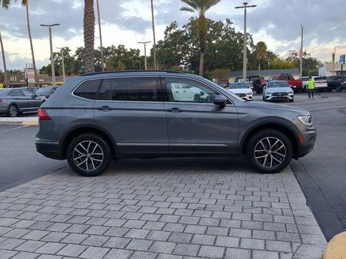 2021 Volkswagen Tiguan 2.0T SE