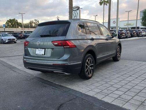 2021 Volkswagen Tiguan 2.0T SE