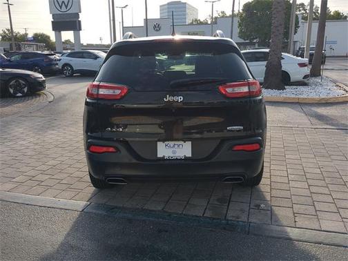 2018 Jeep Cherokee Latitude Plus