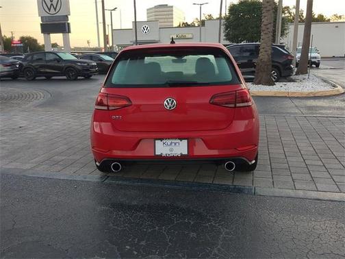 2018 Volkswagen Golf GTI 2.0T S 4-Door