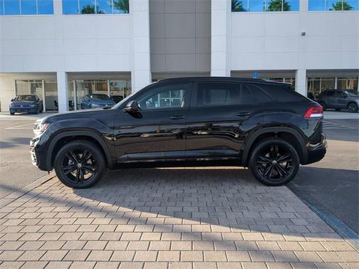 2023 Volkswagen Atlas Cross Sport 3.6L V6 SEL R-Line