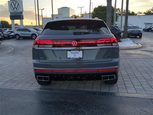 2026 Volkswagen Atlas Cross Sport 2.0T SEL Premium