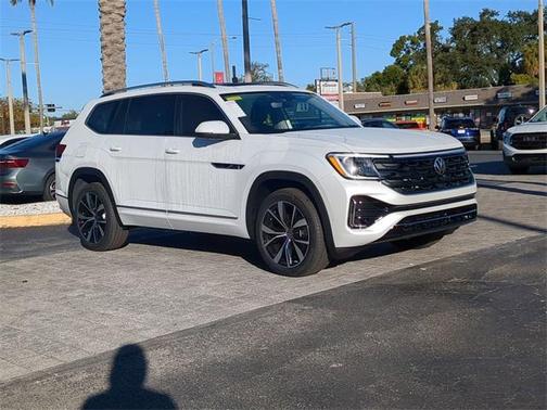 2026 Volkswagen Atlas 2.0T SEL Premium R-Line 4MOTION