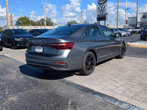 2026 Volkswagen Jetta 1.4T SE