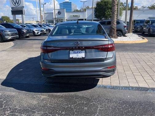 2026 Volkswagen Jetta 1.4T SE