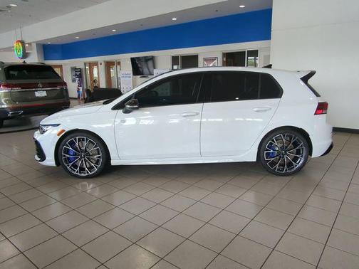 Pure White 2026 Volkswagen Golf R 2.0T DSG