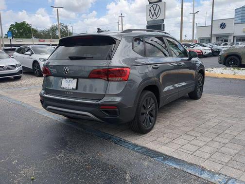 Platinum Gray Metallic 2023 Volkswagen Taos 1.5T S